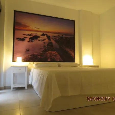Apartamentos Cachon Zahara de los Atunes Exterior photo